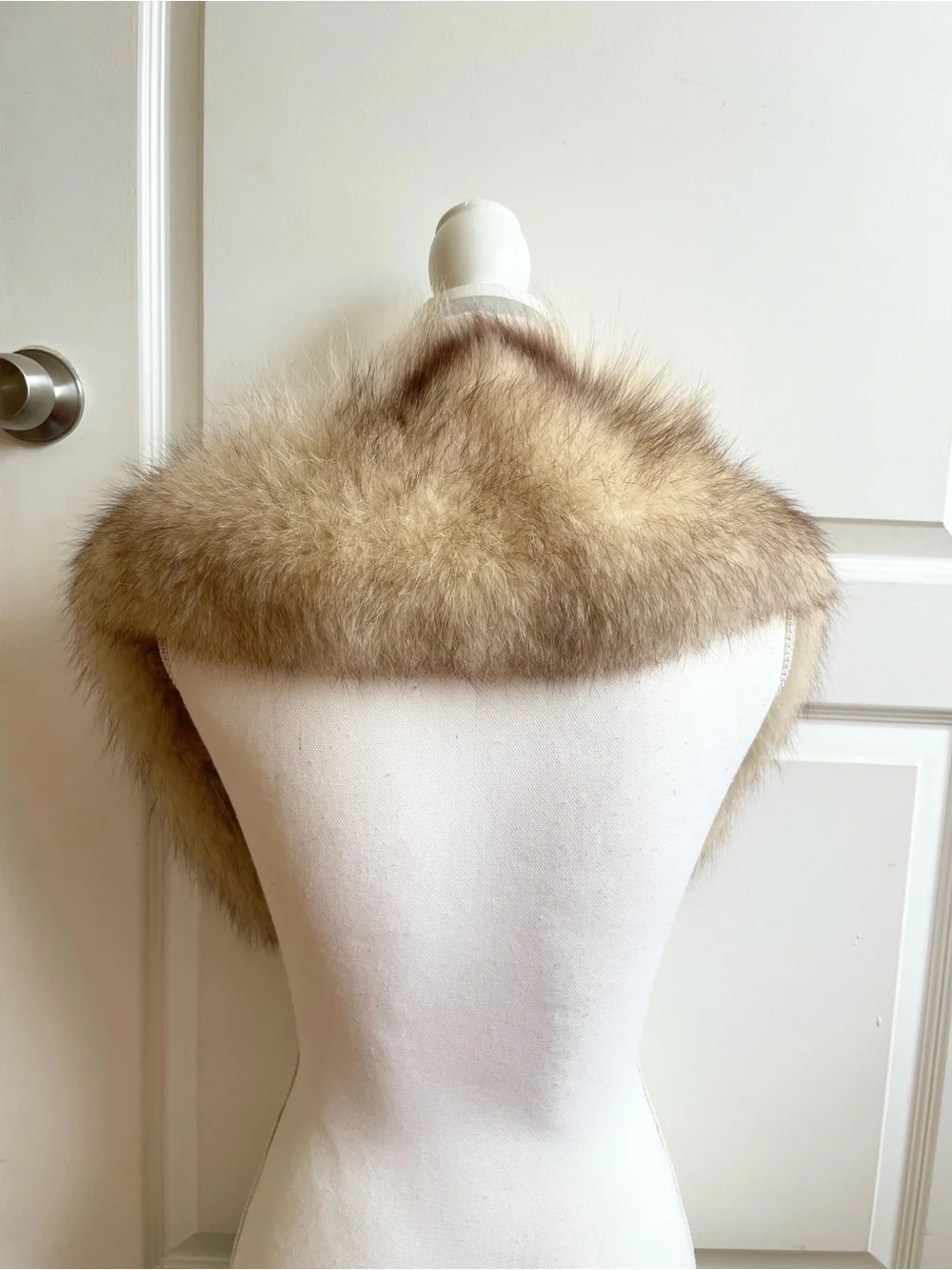 Vintage Fox Fur Stole Shawl 34” Dual Tone Vintage Luxury Fur Accessory